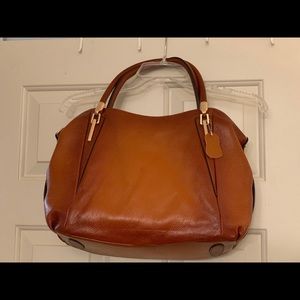 Leather Grain Ladies Hand Bag